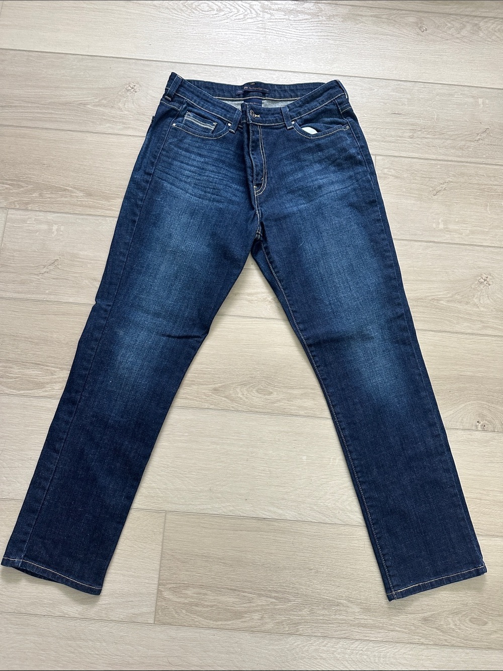 Classic Men's Dark Blue Jeans